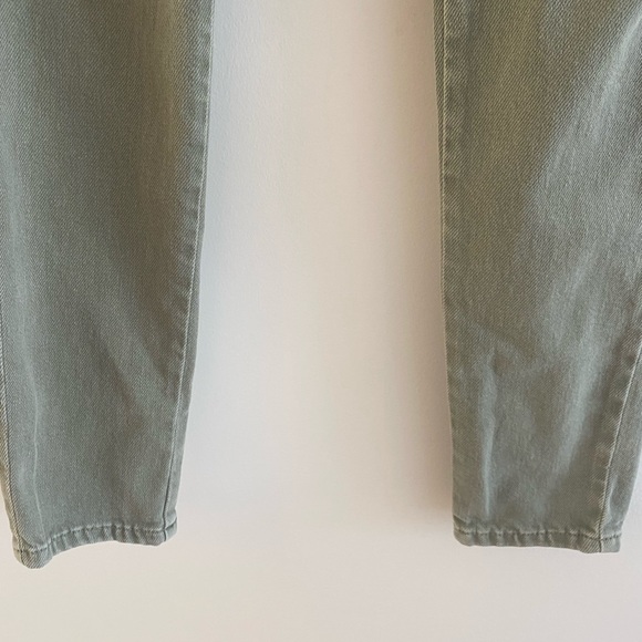 Guess Faded Green Distressed Jeans, Size 27 - Picture 4 of 12
